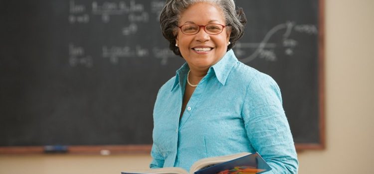 APOSENTADORIA DO PROFESSOR NA REFORMA DA PREVIDÊNCIA Professores e Reforma da Previdência